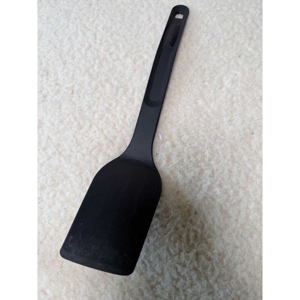 Rubbermaid Vintage Nylon Spatula Turner Flipper 1971 Black Narrow USA Made